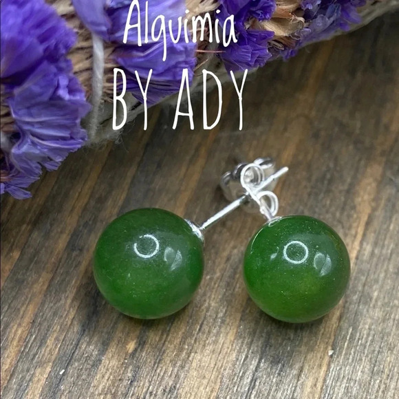 12 mm bright green jade sterling silver statement studs earrings - Picture 1 of 1